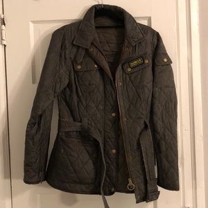 Barbour 🧥 size 6